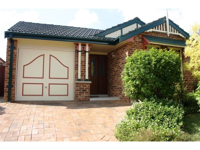 5  Tocal Court, Wattle Grove NSW 2173