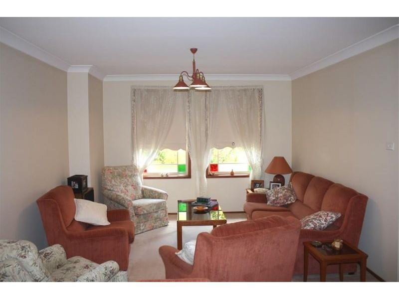 5  Tocal Court, Wattle Grove NSW 2173