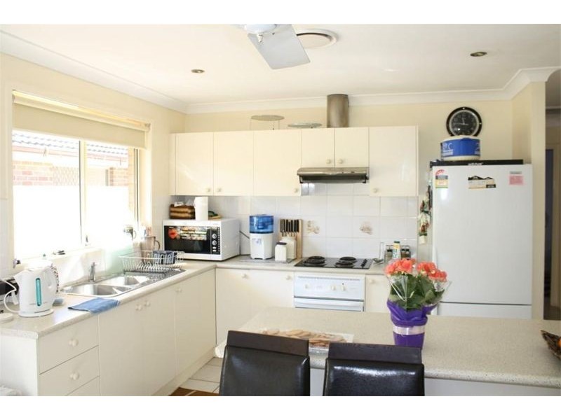 22 Chauvel Ave, Wattle Grove NSW 2173