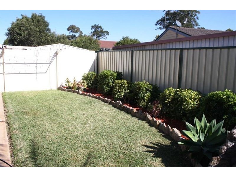 22 Chauvel Ave, Wattle Grove NSW 2173