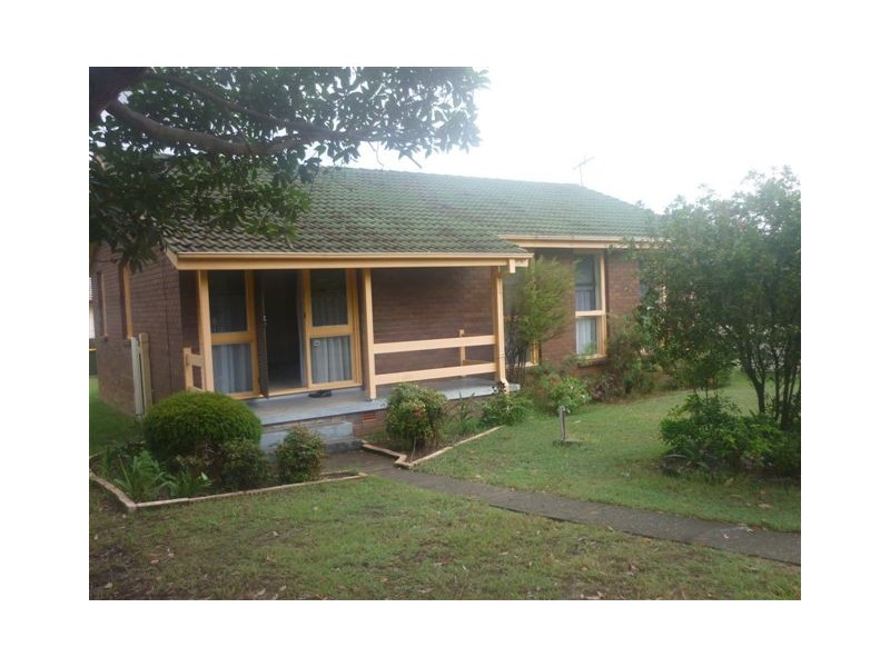 39 Mubo Cres, Holsworthy NSW 2173