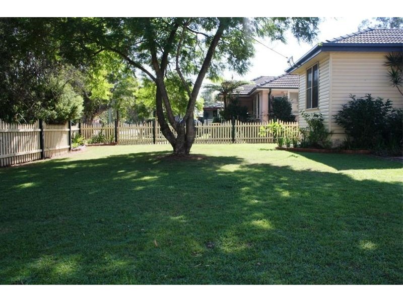53  Brallos Ave, Holsworthy NSW 2173