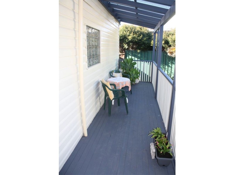 37  Miri Cres, Holsworthy NSW 2173