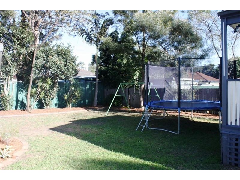 37  Miri Cres, Holsworthy NSW 2173