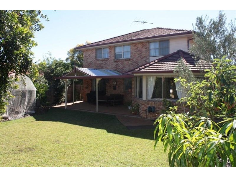 19  Jimbour Crt, Wattle Grove NSW 2173