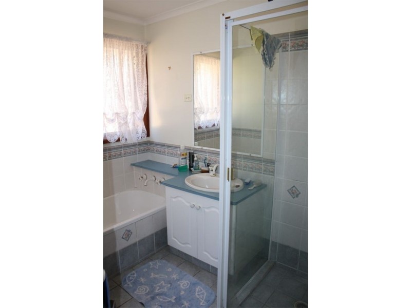 21  Bradey Ave, Hammondville NSW 2170