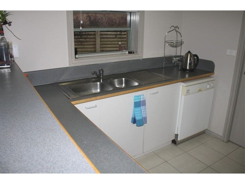 3/20 Continua Crt, Wattle Grove NSW 2173