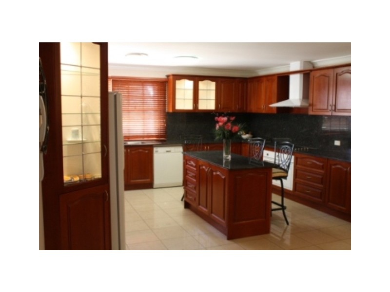 2 Maddecks Ave, Moorebank NSW 2170