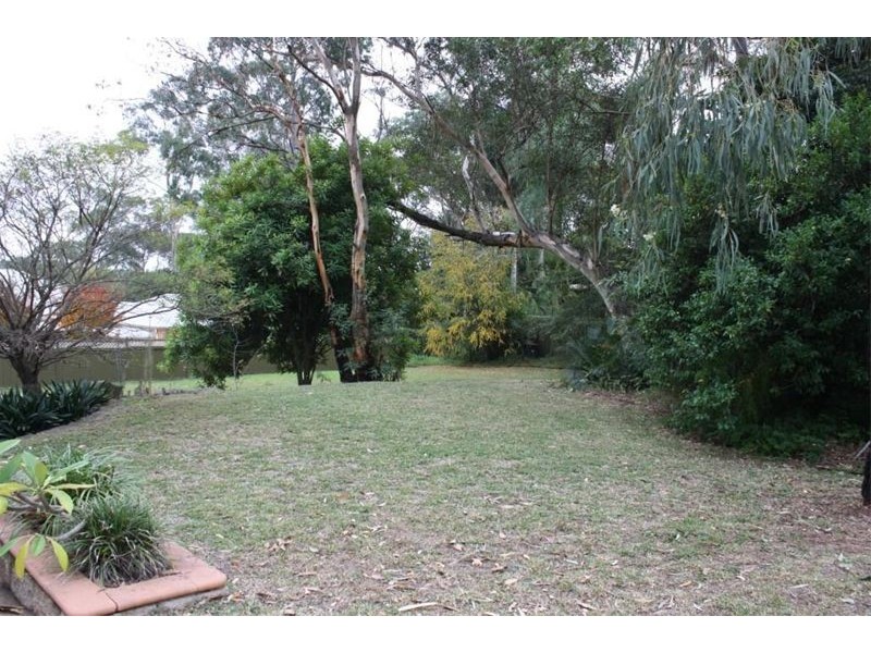 55 St George Cres, Sandy Point NSW 2172