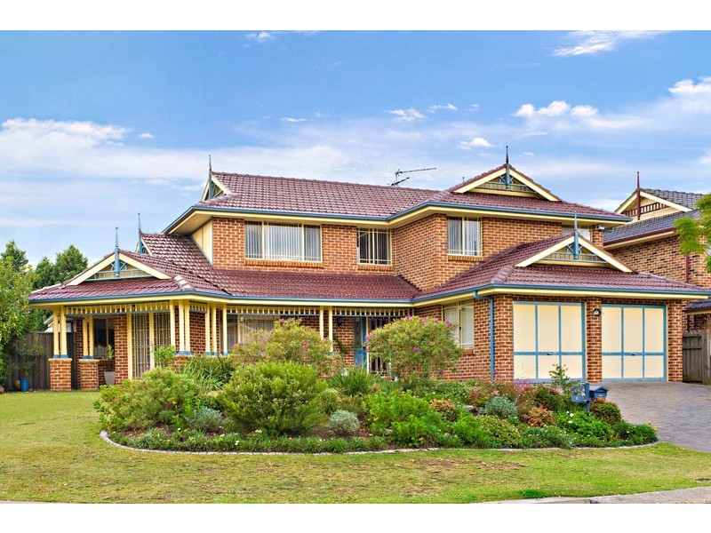 2 Eildon Court, Wattle Grove NSW 2173