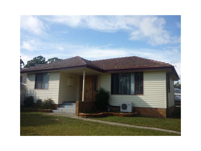 102 Bardia Pde, Holsworthy NSW 2173