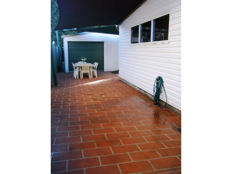 101 Derna Rd, Holsworthy NSW 2173