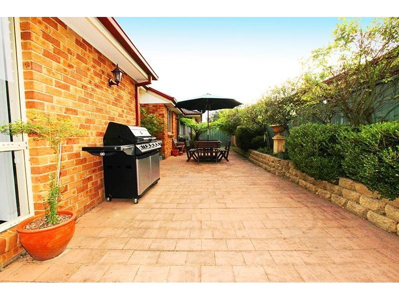 12  Corryton Crt, Wattle Grove NSW 2173