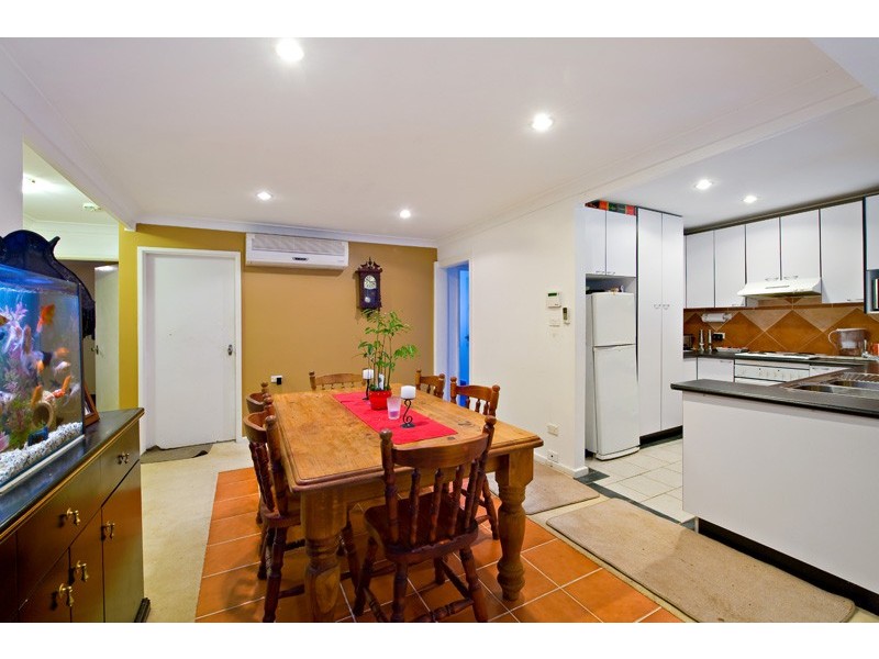 20 Wilkes Av, Moorebank NSW 2170