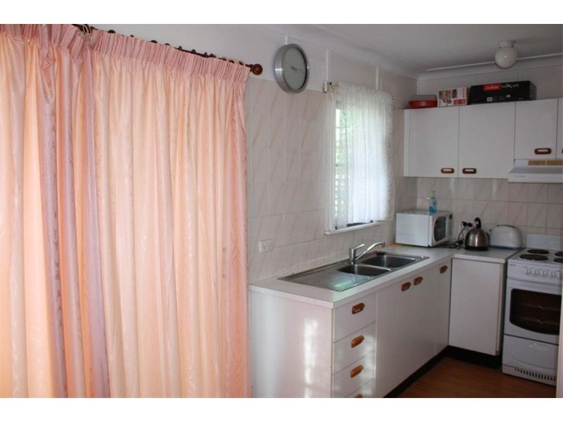 12 Derna Road, Holsworthy NSW 2173