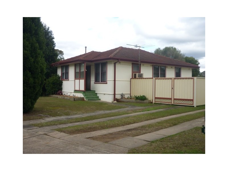 34 Ambon Road, Holsworthy NSW 2173