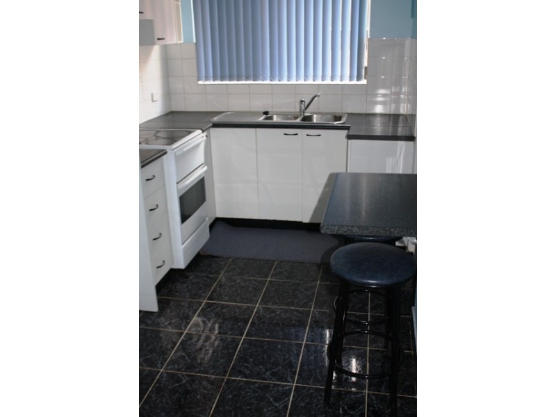 4/120 Moore St, Liverpool NSW 2170