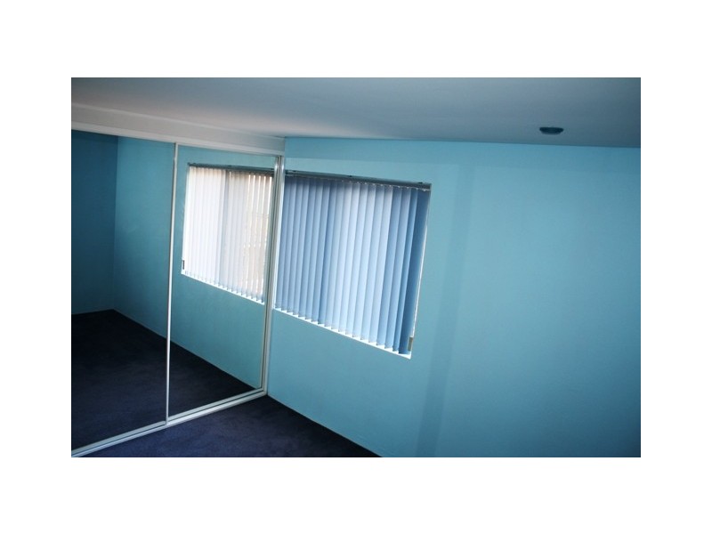 4/120 Moore St, Liverpool NSW 2170