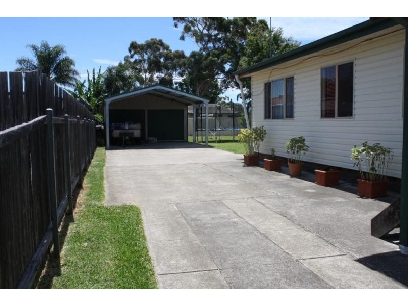 3  Lae Rd, Holsworthy NSW 2173