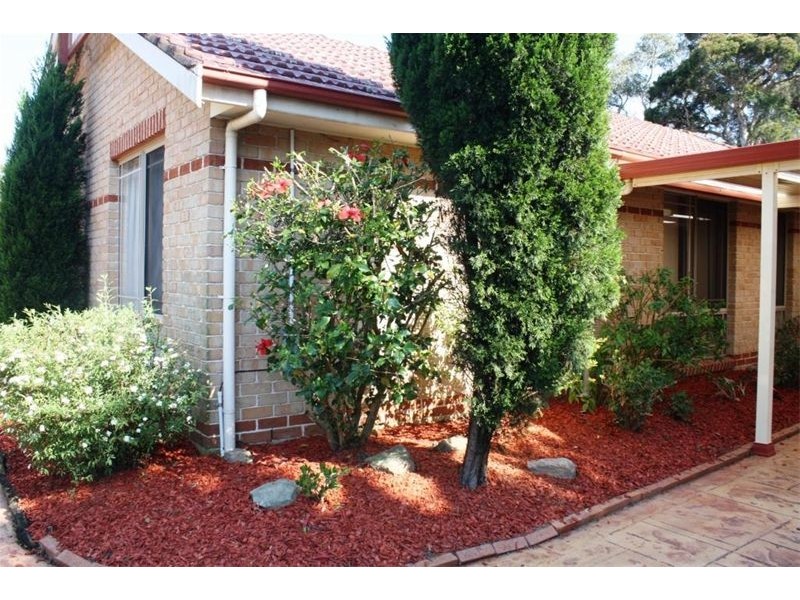 1 Implexa Crt, Wattle Grove NSW 2173