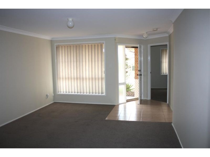 11 Namoi Crt, Wattle Grove NSW 2173