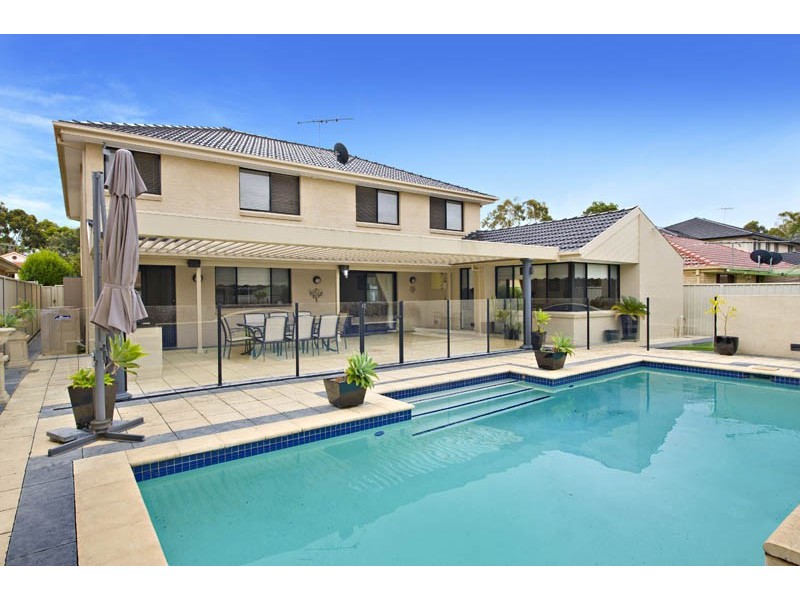 7 Torch St, Voyager Point NSW 2172