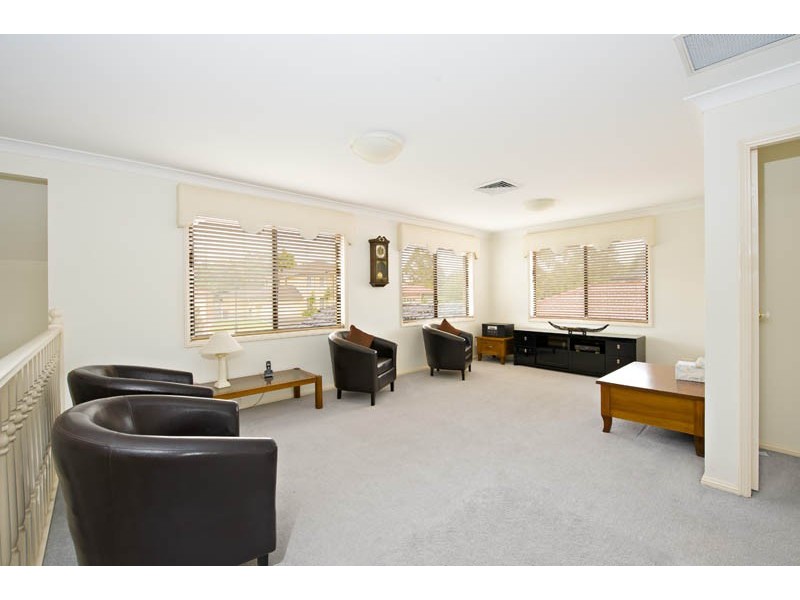 7 Torch St, Voyager Point NSW 2172