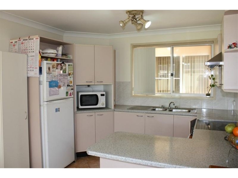7  Balala Crt, Wattle Grove NSW 2173