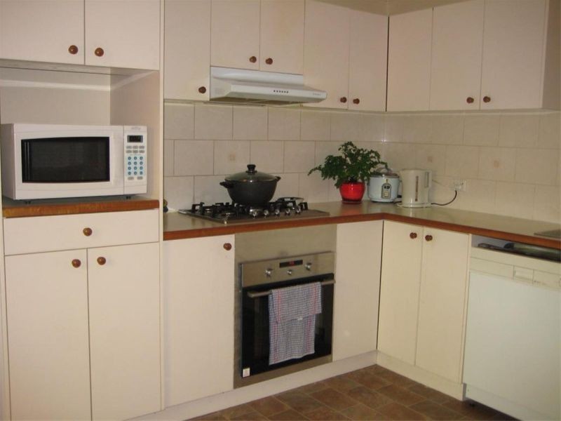 37 Woburn Abbey Court, Wattle Grove NSW 2173