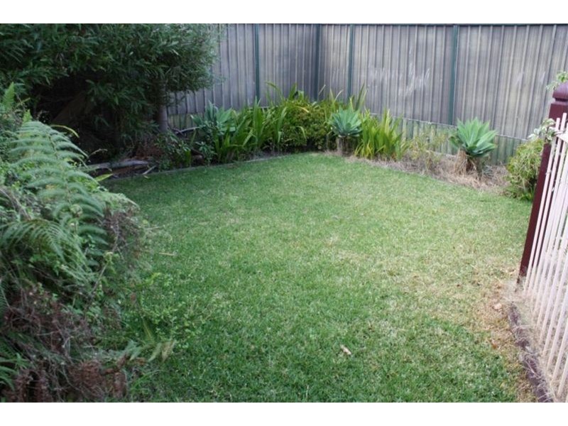 6 Kingston Pl, Abbotsbury NSW 2176