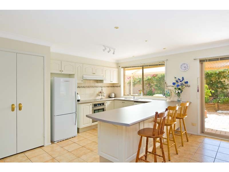 82 Glenfield Rd, Casula NSW 2170