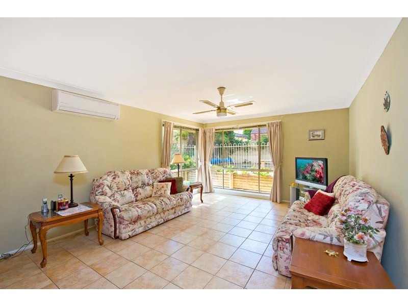 82 Glenfield Rd, Casula NSW 2170