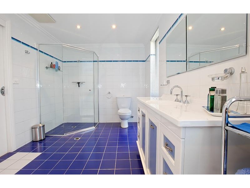 11  Finschaffen St, Holsworthy NSW 2173