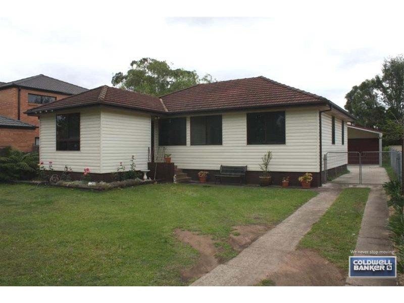 9  Bardia Pde, Holsworthy NSW 2173