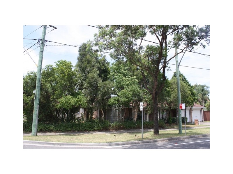 146 Heathcote Rd, Moorebank NSW 2170