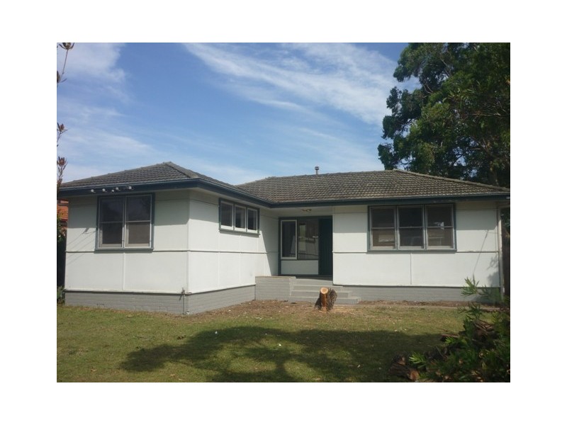 1 Damour St, Holsworthy NSW 2173