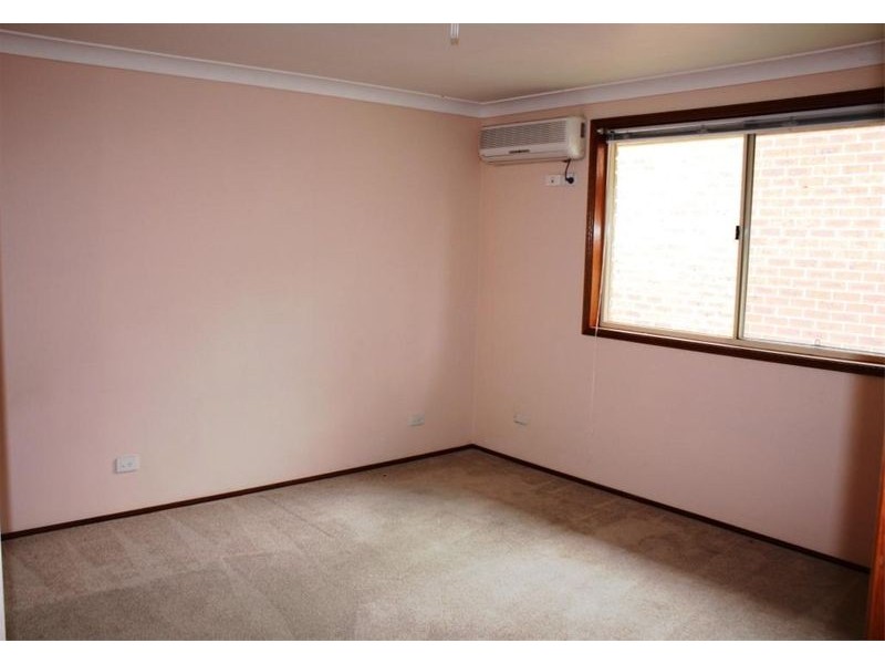 26  Wimbledon Crt, Wattle Grove NSW 2173