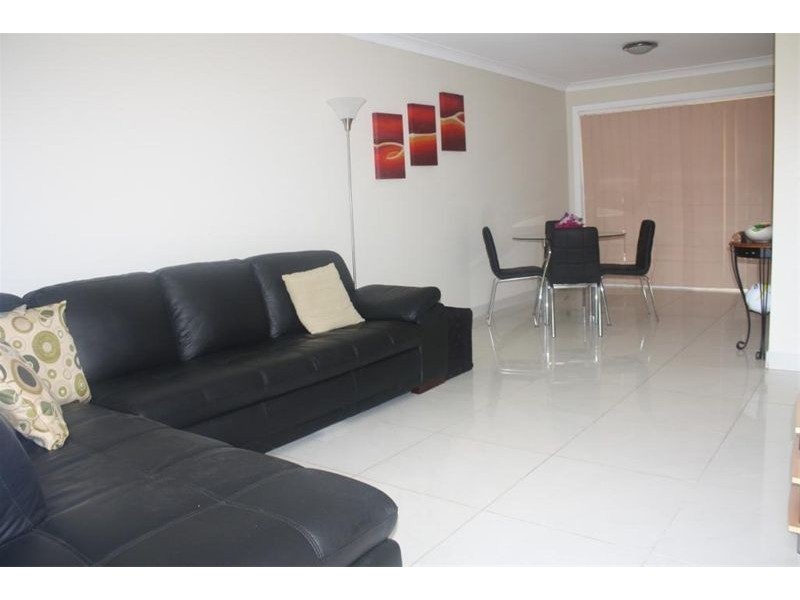 56/109  Stewart Ave, Hammondville NSW 2170