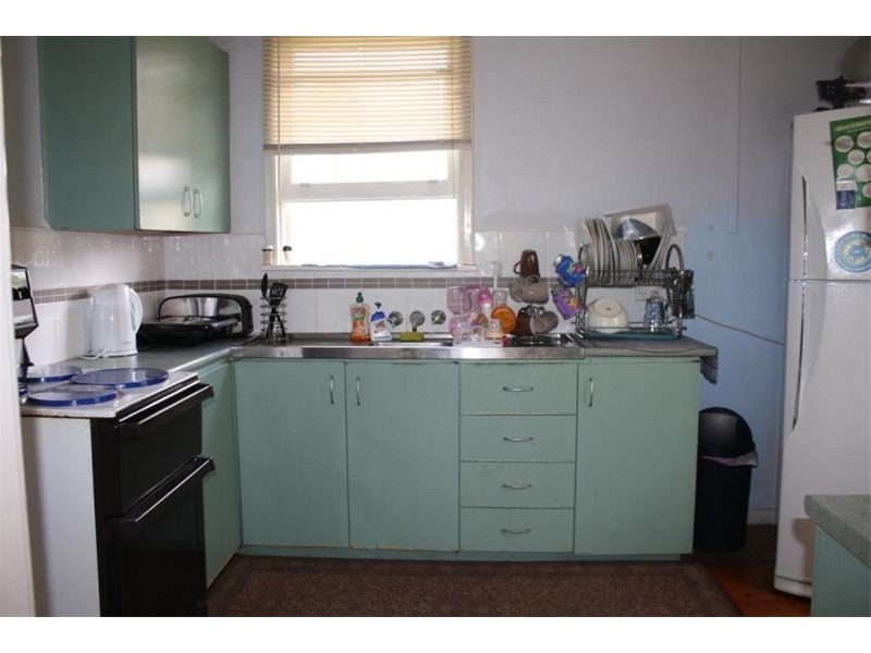 31  Salamaua Cr, Holsworthy NSW 2173