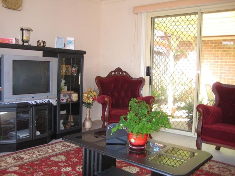 37 Woburn Abbey Court, Wattle Grove NSW 2173