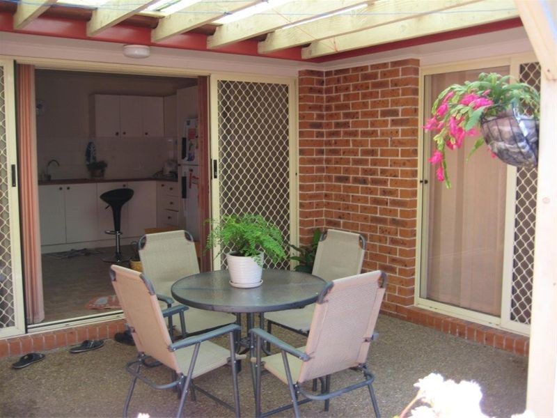 37 Woburn Abbey Court, Wattle Grove NSW 2173