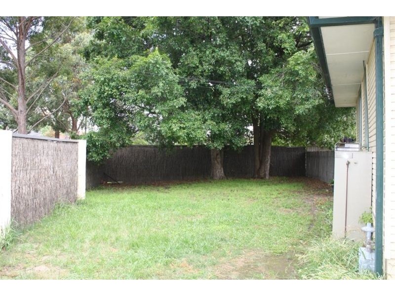 6 Brallos Avenue, Holsworthy NSW 2173