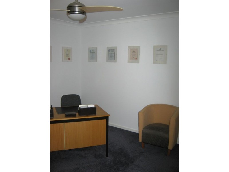 1/20  Continua Crt, Wattle Grove NSW 2173