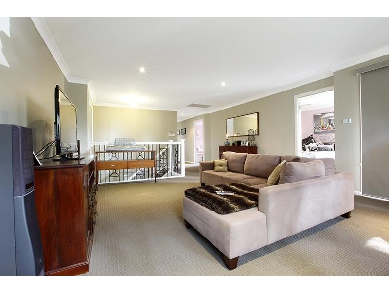 14  Beddington Crt, Wattle Grove NSW 2173