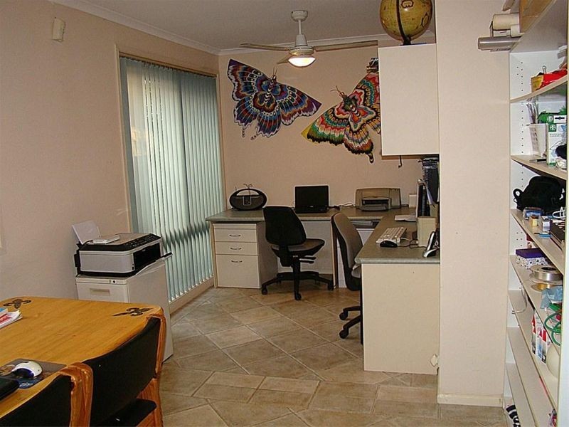 8 Aitape Place, Holsworthy NSW 2173