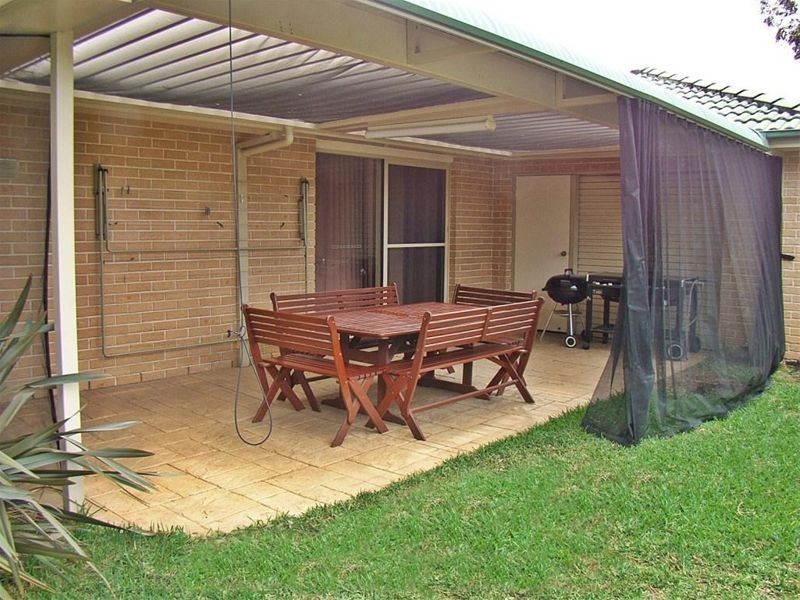 8 Aitape Place, Holsworthy NSW 2173