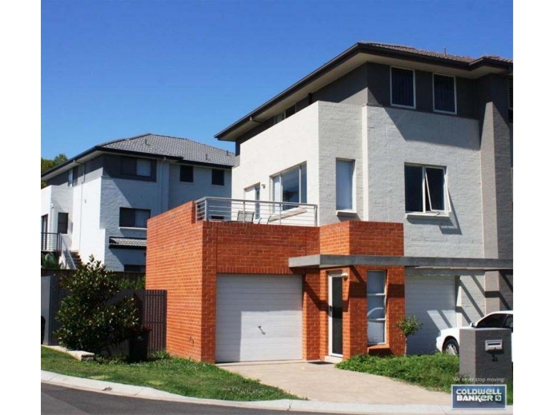 2/2 Parkwood Rd, Holsworthy NSW 2173