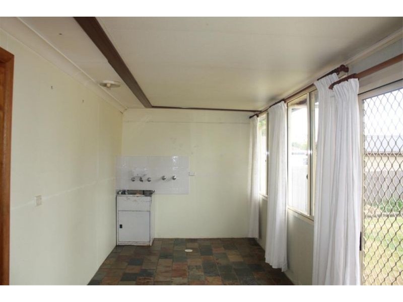 20 Komiatum Crt, Holsworthy NSW 2173