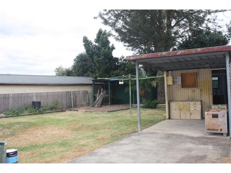 20 Komiatum Crt, Holsworthy NSW 2173