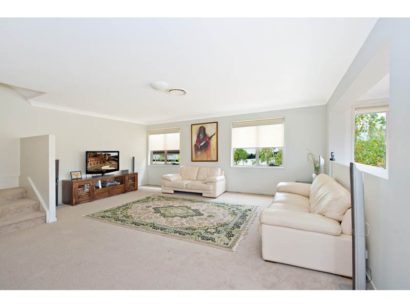 2/21  The Boulevarde, Holsworthy NSW 2173